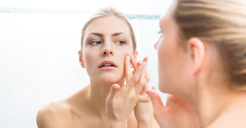 Can a Dermatologist Spot Melanoma Early? Understanding the Screening Process